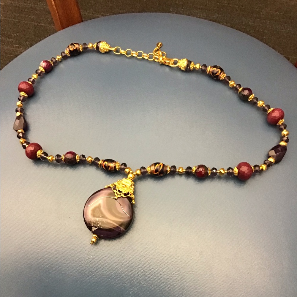 NWOT Beautiful Barrera Designer Brand Necklace